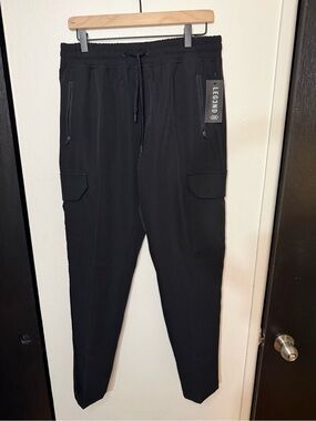 NWT LEG3ND Black Men's Cargo Jogger Pants with Drawstring